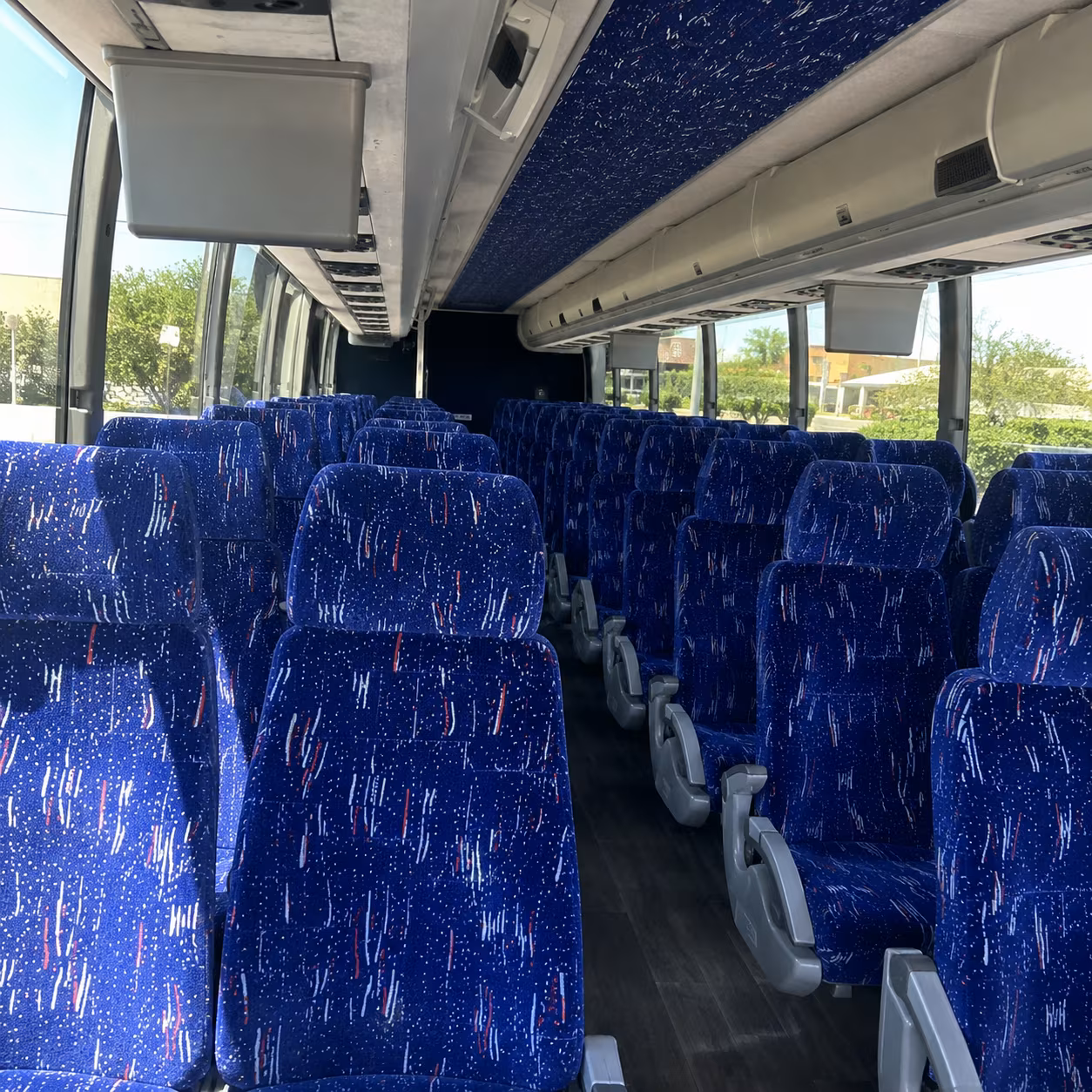 palo alto short and long distance charter bus rentals for palo alto school groups