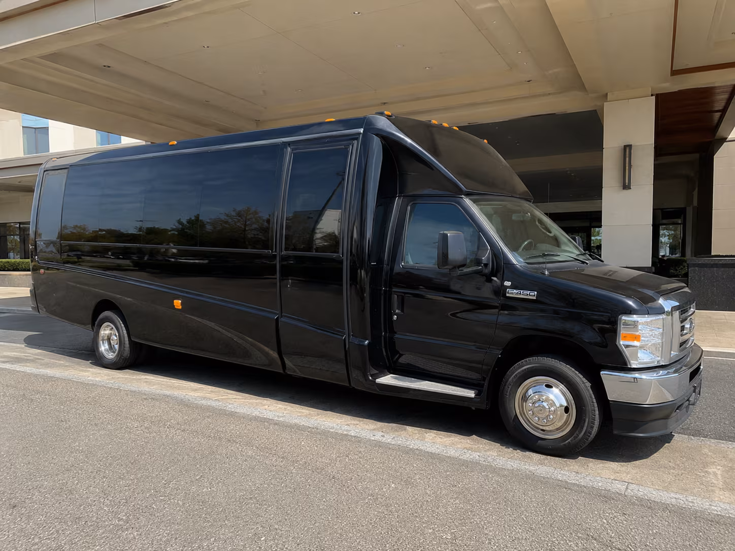 party bus wine tours to the santa cruz mountains and